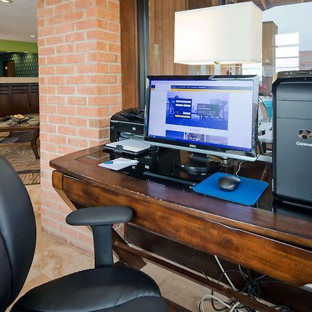 Best Western Norwalk Instalações foto