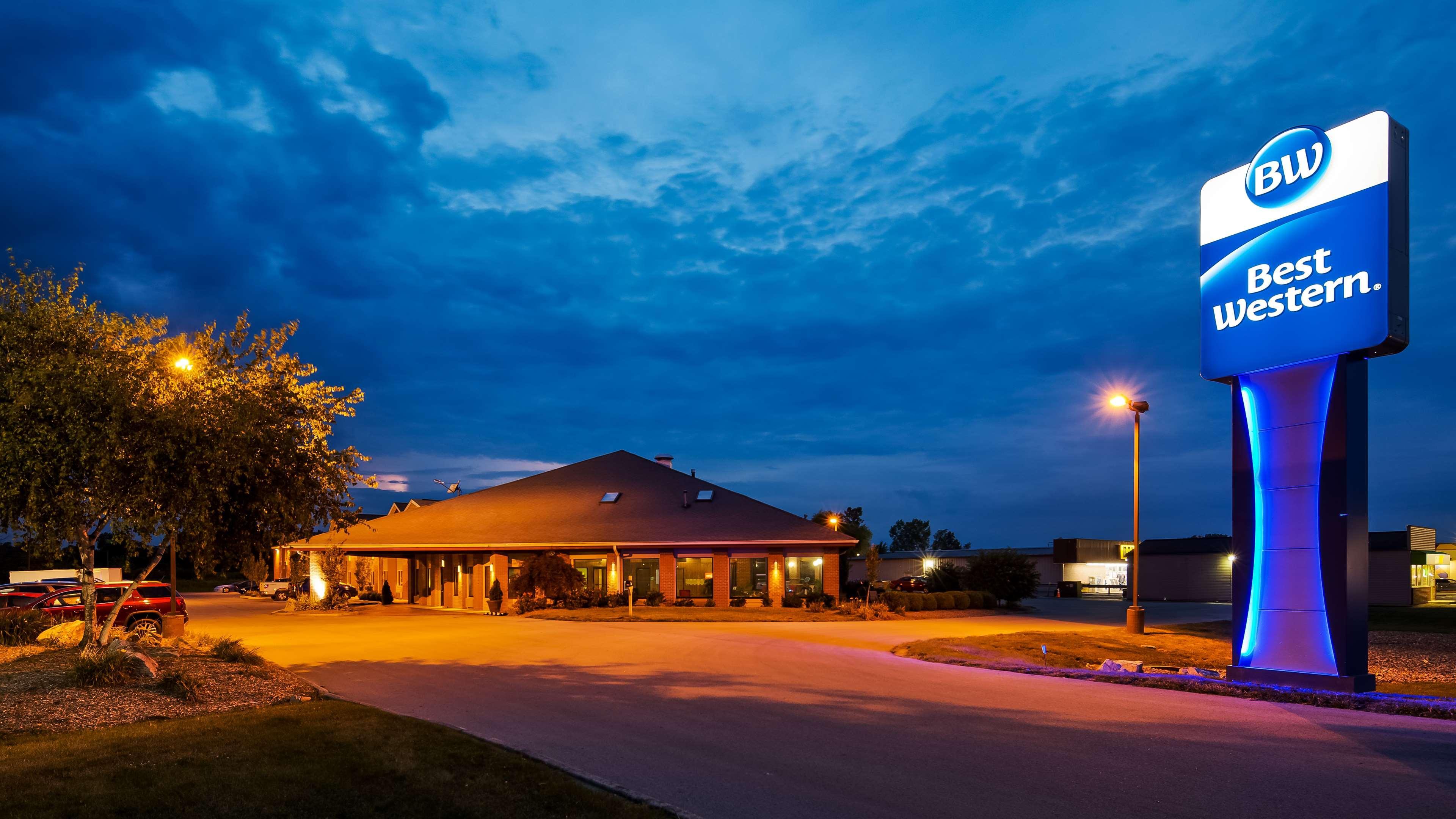 Best Western Norwalk Exterior foto