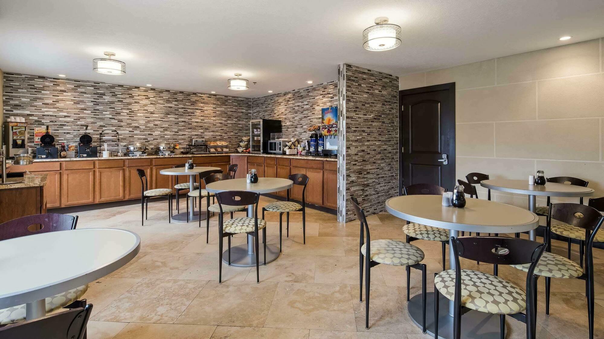 Best Western Norwalk Exterior foto